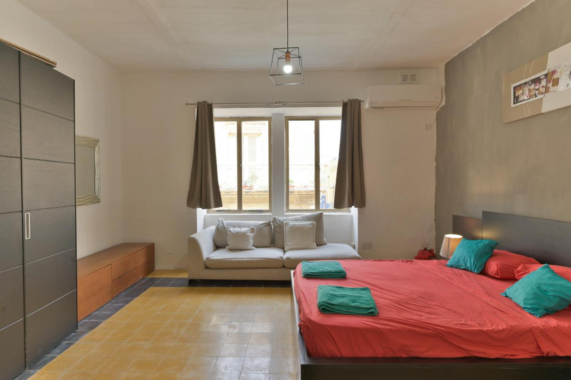 New 1 Bedroom Apartment In Valletta City Centre With Terrace And Views Екстериор снимка